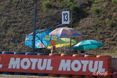 manchmal ist es auch sehr heiß an der Strecke