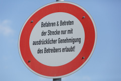 eindringliche Warnung